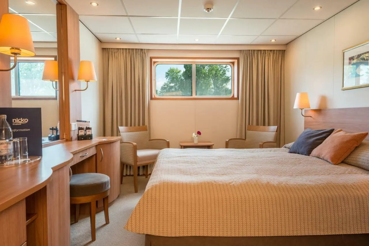 Botel Hotelships Holland, Messe Hotel Ms Rhein Melodie Dusseldorf